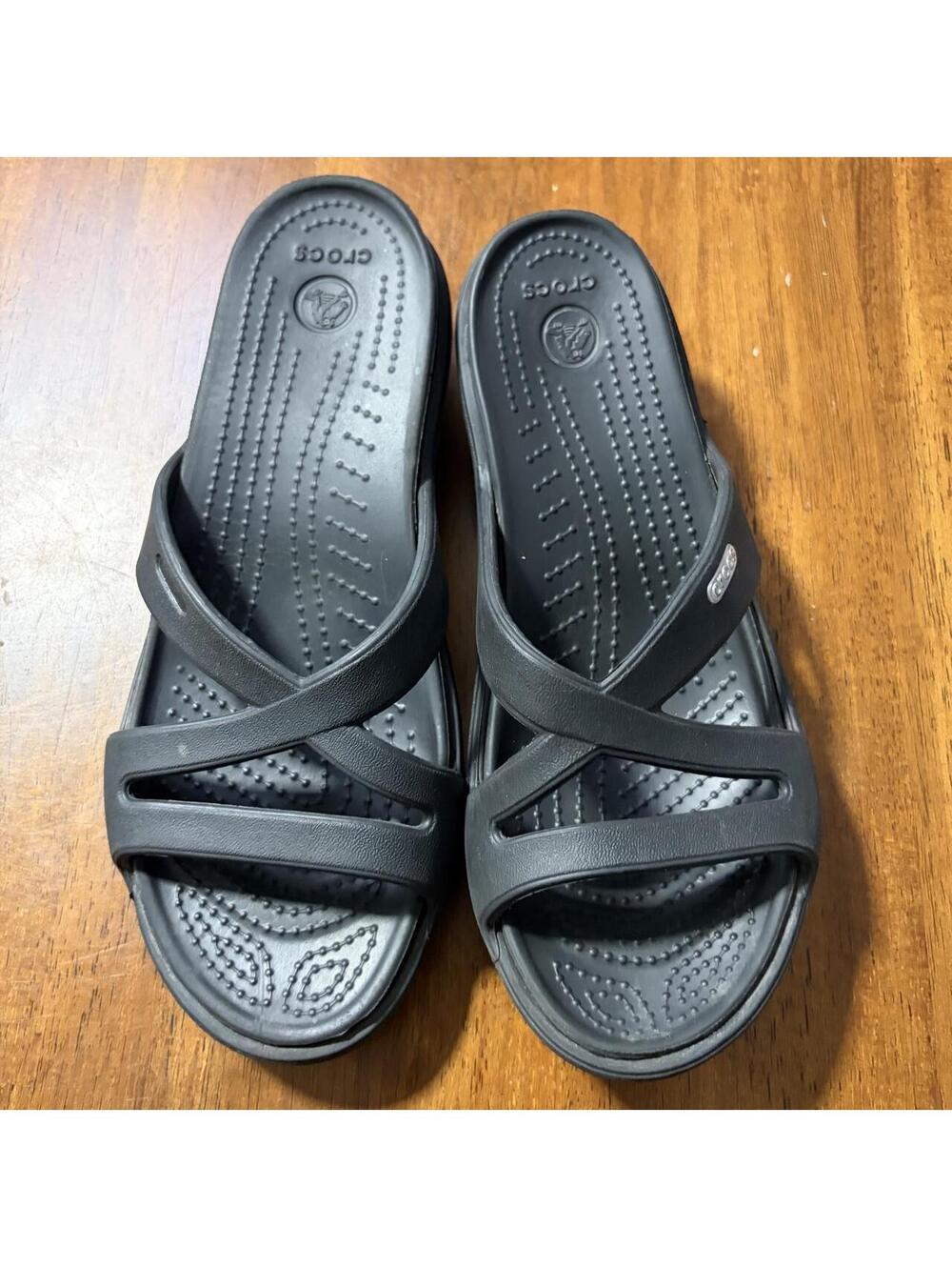 Crocs Women's Black Sandal 8